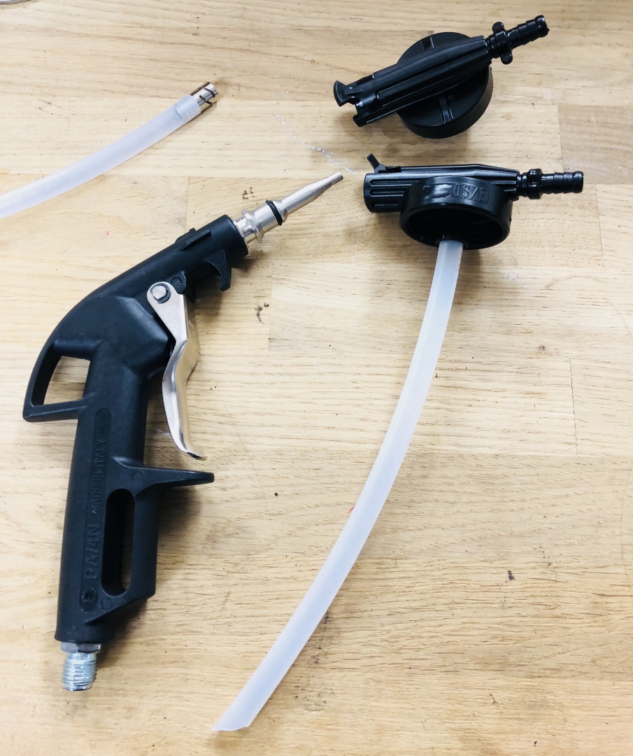 FX11 DeLuxe Schultz rustproofing and chassis paint gun Buzzweld Coatings